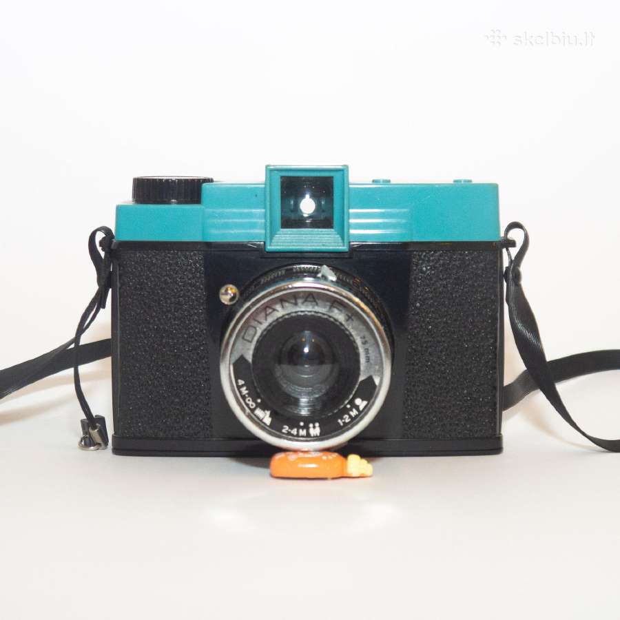 Lomography Diana F+ juostinis fotoaparatas