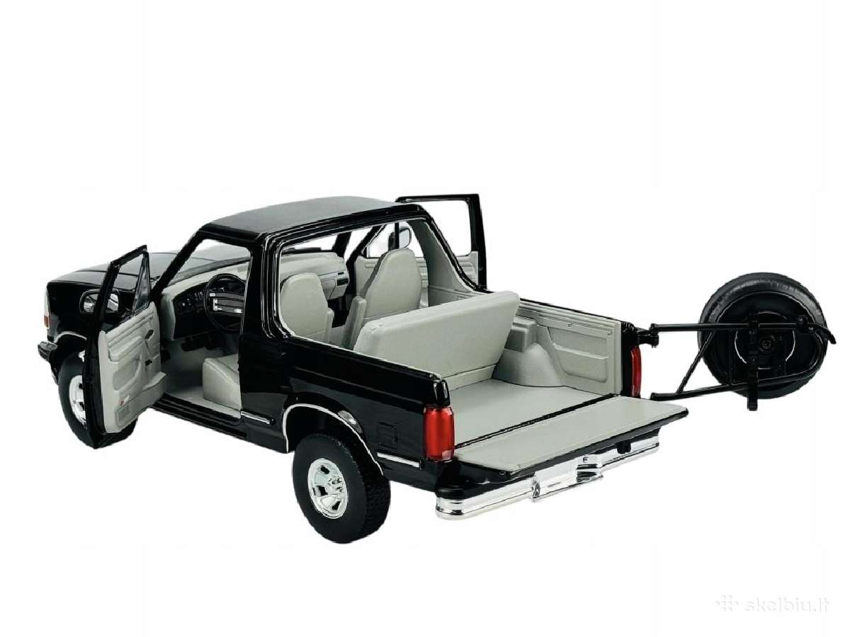 Ford Bronco - nuotraukos Nr. 2