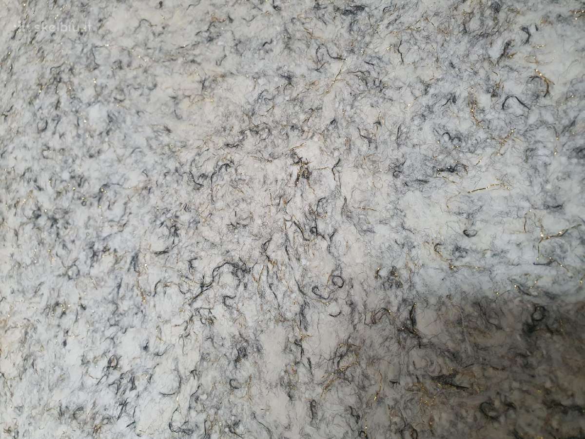 Naudotas skystas tapetas