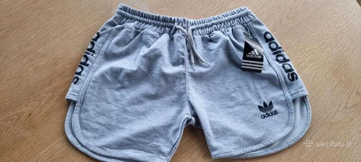 Šortai adidas