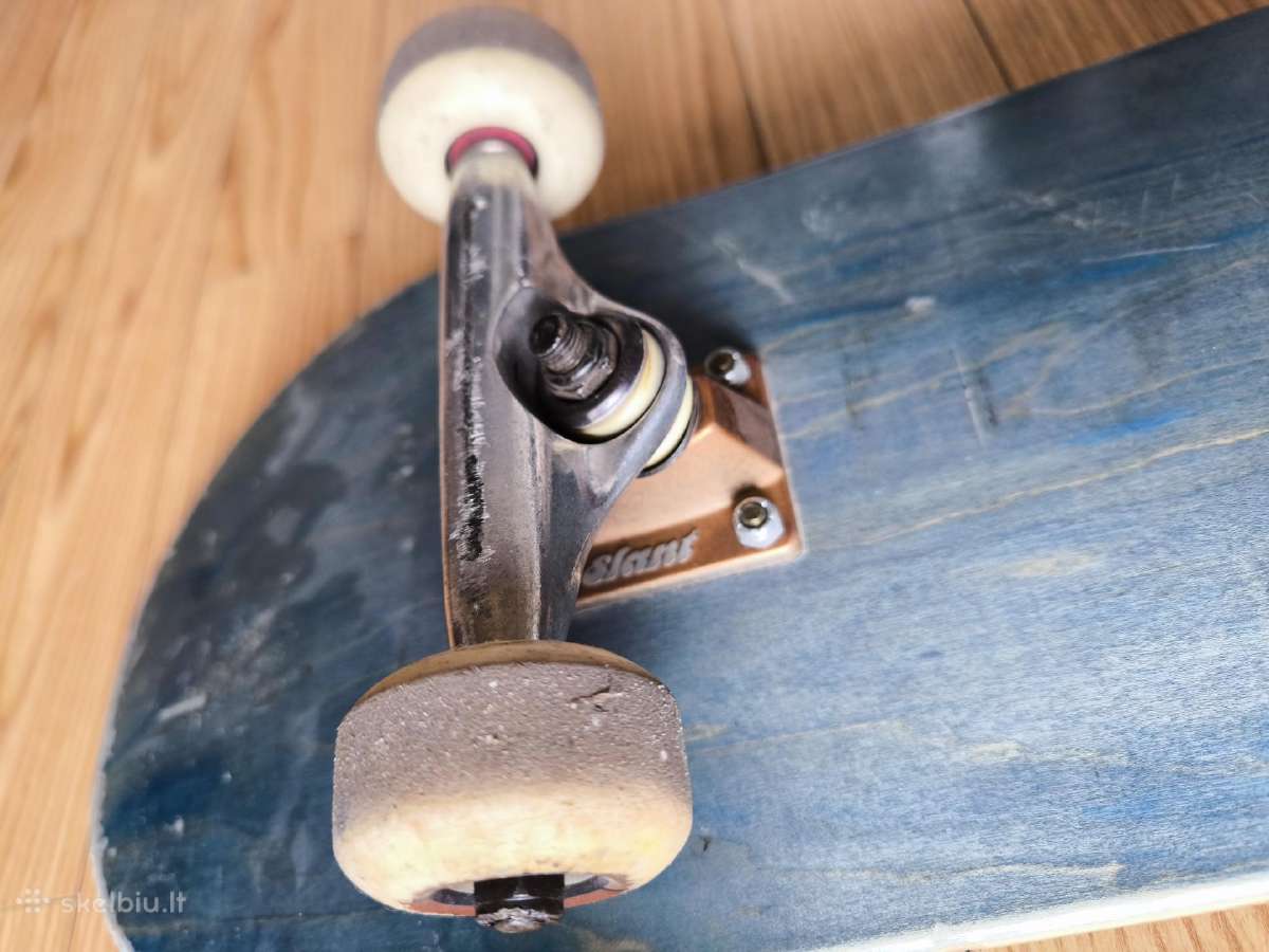 2 Longboardai , 1 riedlente - nuotraukos Nr. 15