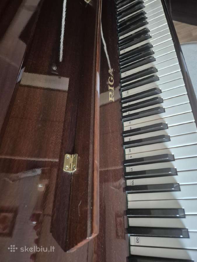 Parduodu Pianiną - nuotraukos Nr. 3