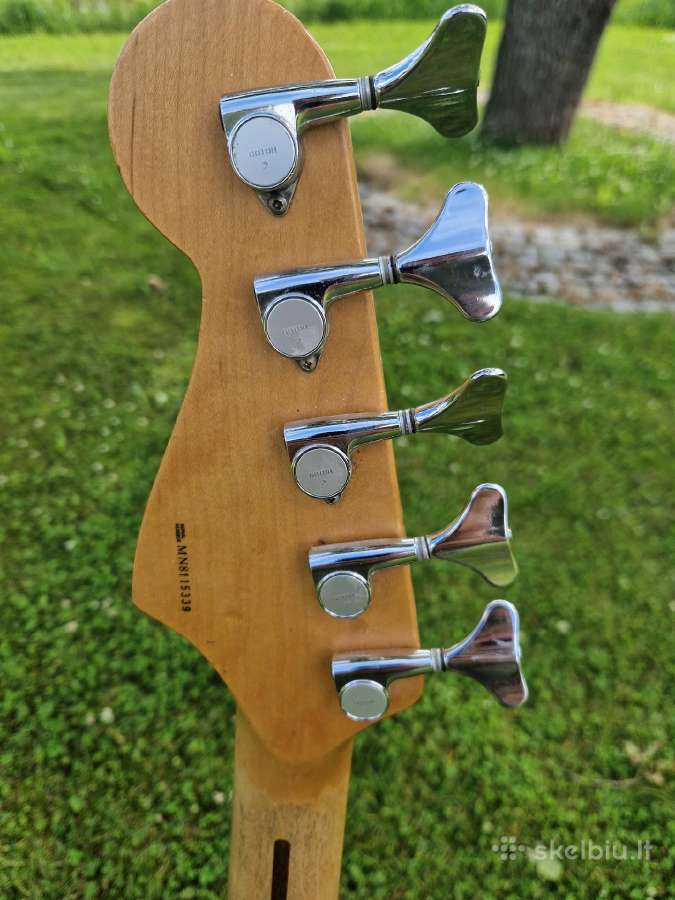 Fender jazz bass deluxe made in mexico 1998 metai - nuotraukos Nr. 4