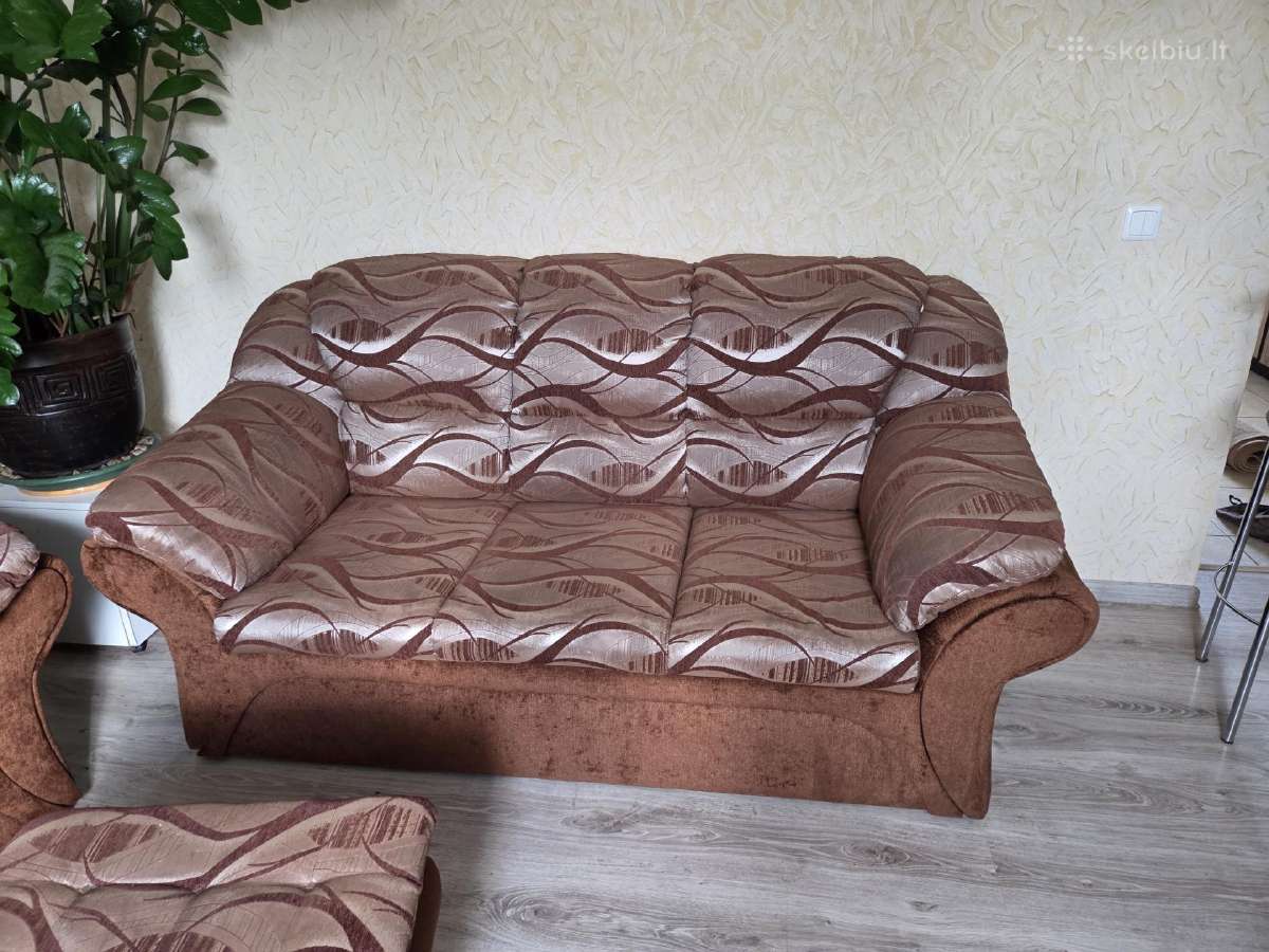 Parduodamos sofos