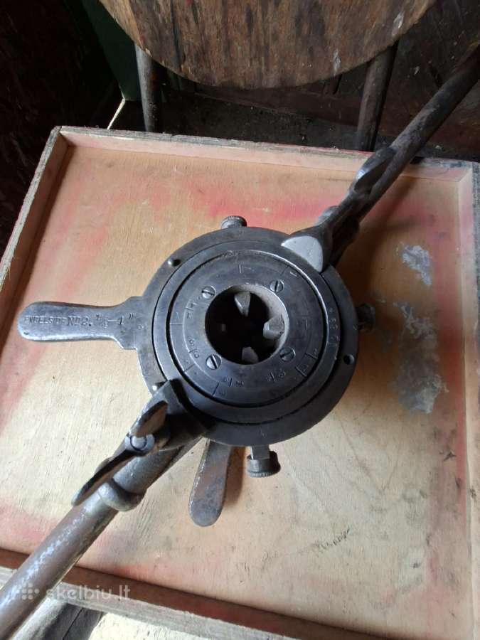 Sriegpjovė angliška 1/4-1''