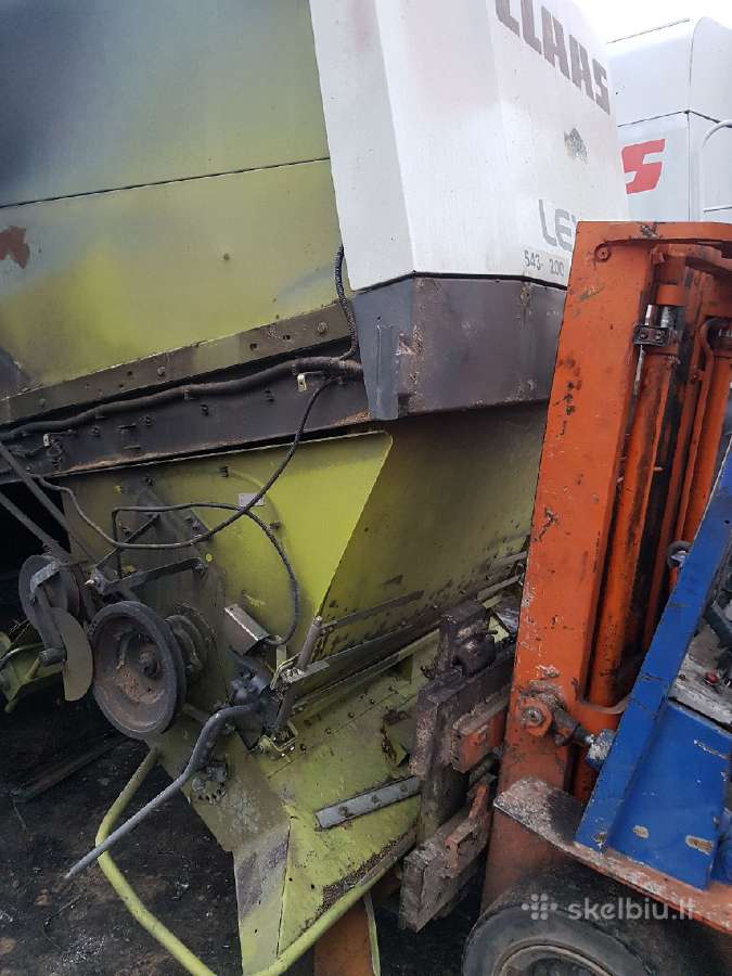 Kombainas Claas Lexion 410 Ardomas Dalimis