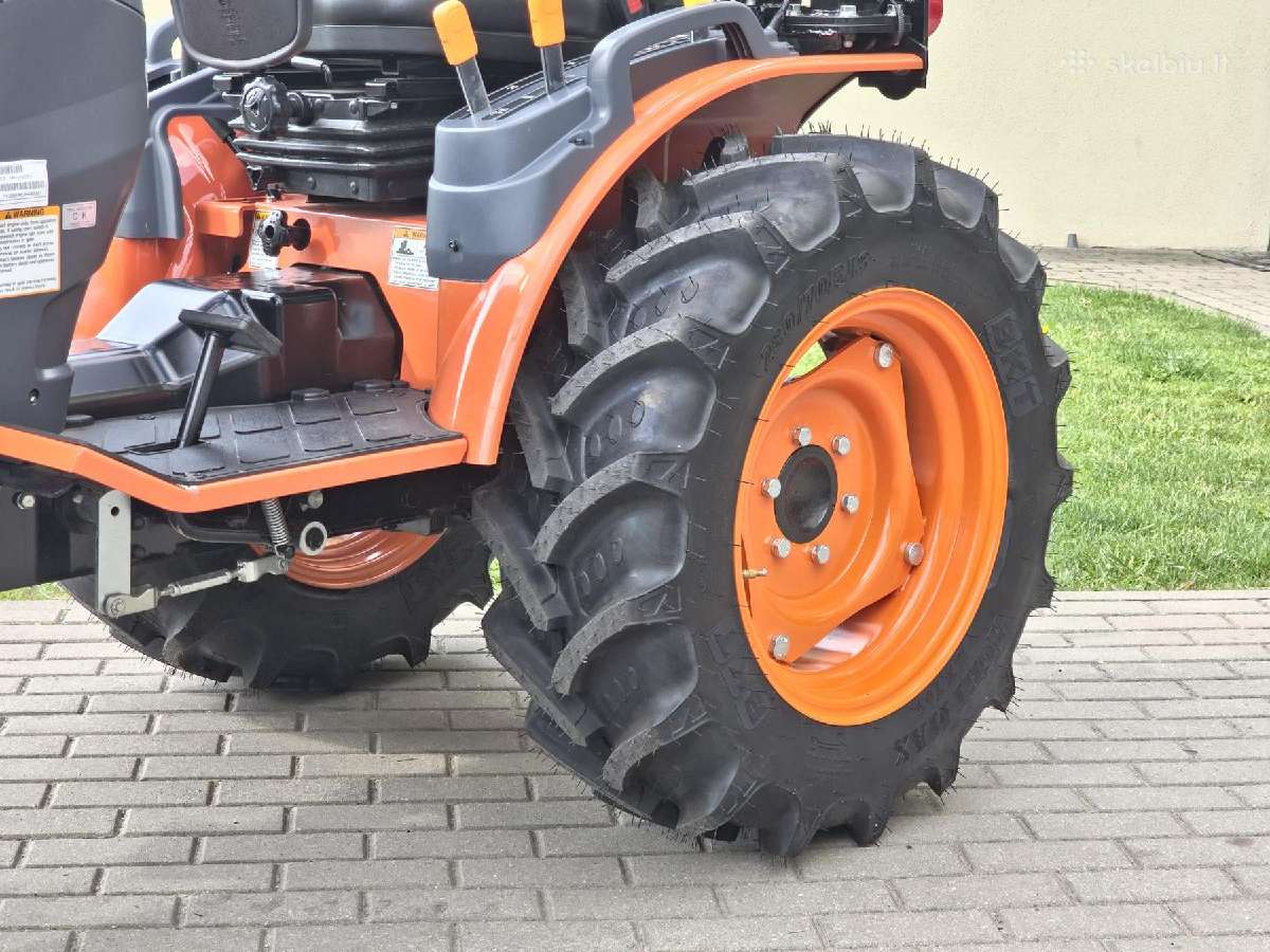 Traktorius Hinomoto Hm-255 - nuotraukos Nr. 8