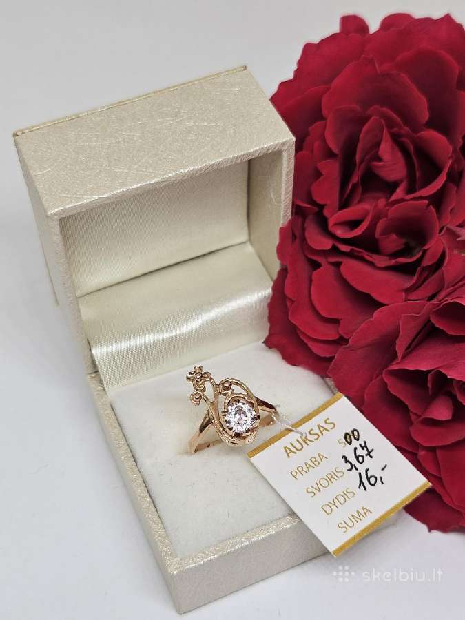 Auksinis žiedas - 335 Eur.
