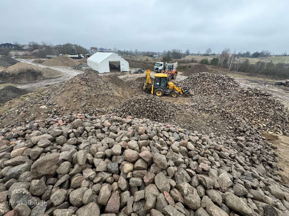 Akmuo. Skaldyti akmenys - nuotraukos Nr. 38