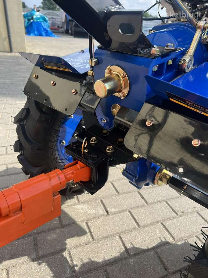 Motoblokas kultivatorius su priekaba ir padargais - nuotraukos Nr. 9
