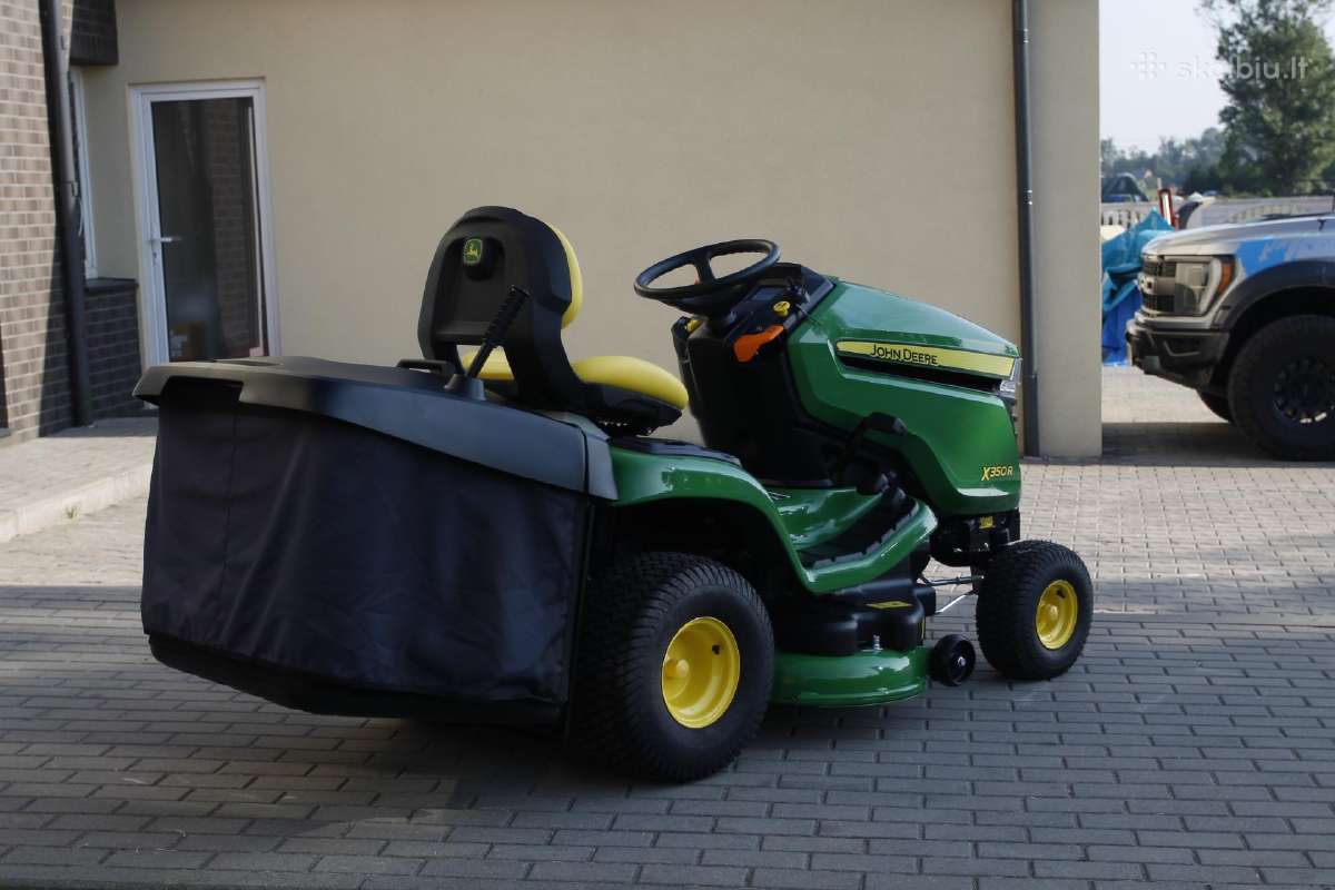 John Deere X350r traktorius su surinkimo krepšiu - nuotraukos Nr. 5