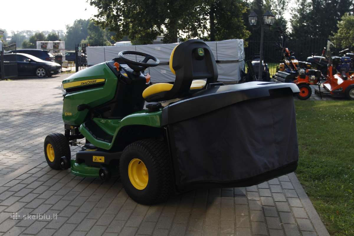 John Deere X350r traktorius su surinkimo krepšiu - nuotraukos Nr. 7