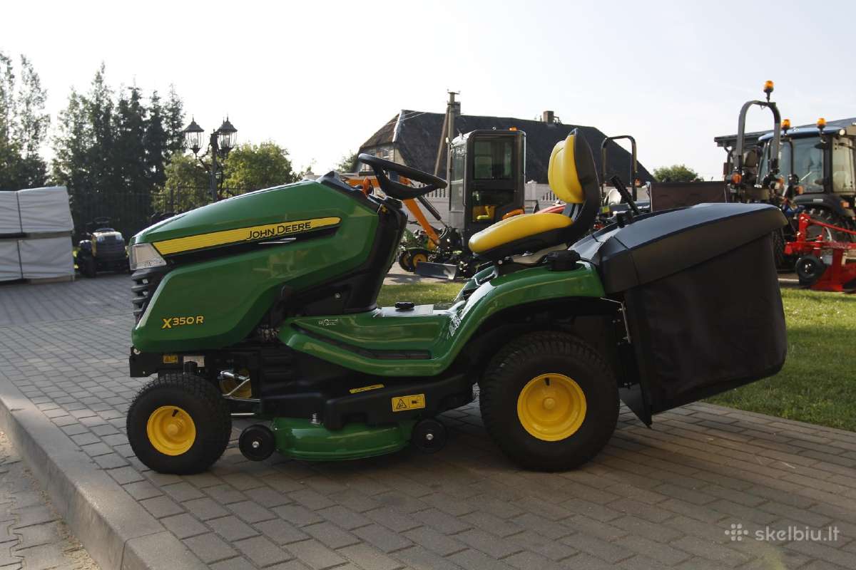 John Deere X350r traktorius su surinkimo krepšiu - nuotraukos Nr. 8