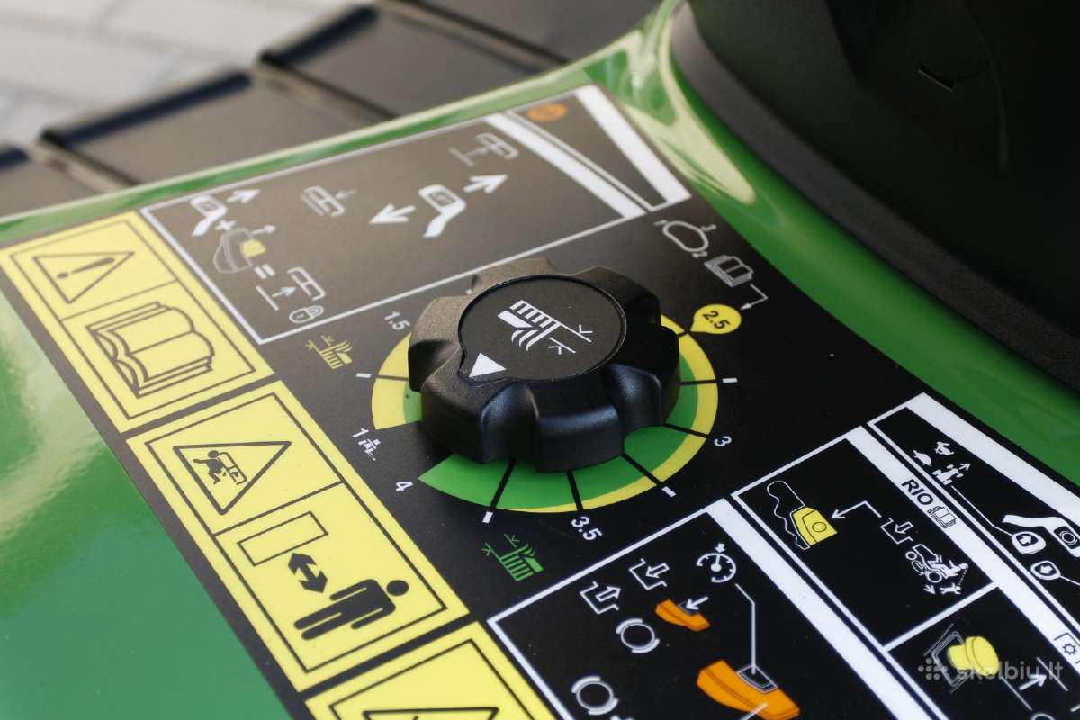 John Deere X350r traktorius su surinkimo krepšiu - nuotraukos Nr. 25