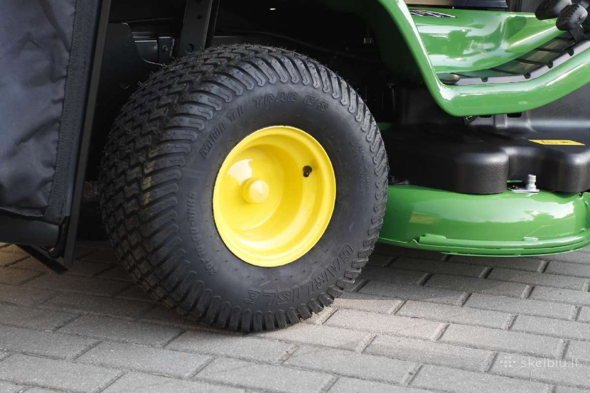 John Deere X350r traktorius su surinkimo krepšiu - nuotraukos Nr. 26