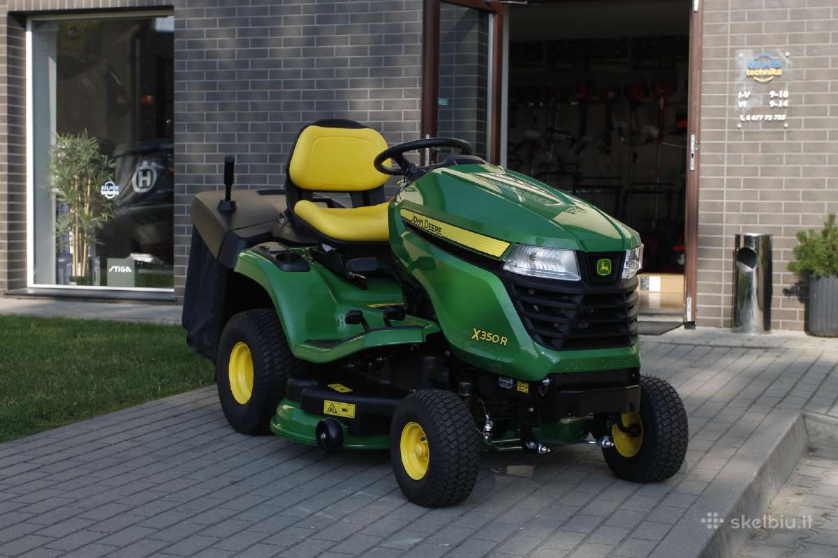 John Deere X350r traktorius su surinkimo krepšiu - nuotraukos Nr. 2