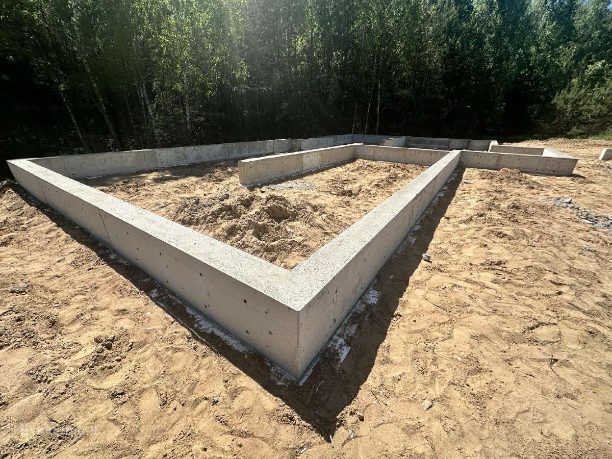 Skubiai reikalingi betonuotojai