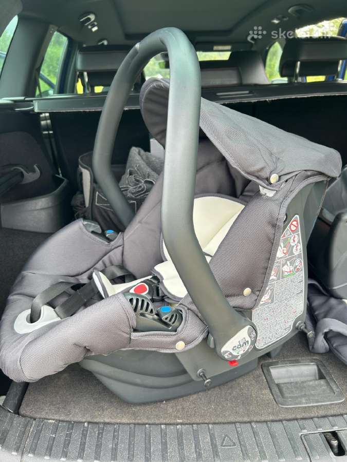 Cam autokėdutė 0+ (0-13kg) + 2 bazės ir mamos taše - nuotraukos Nr. 11