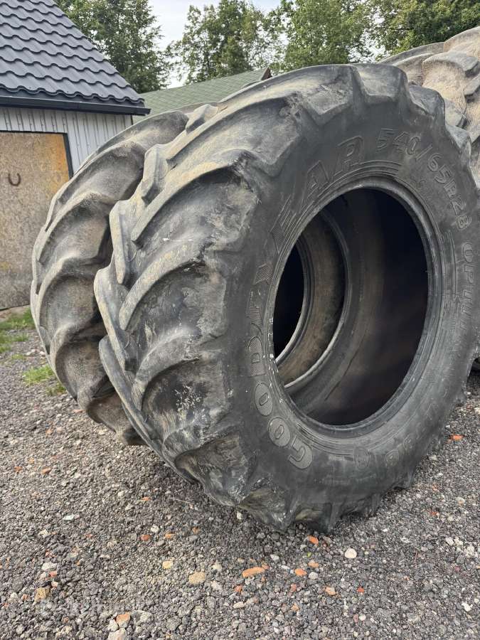 Goodyear 650/65r38 padangos - nuotraukos Nr. 4