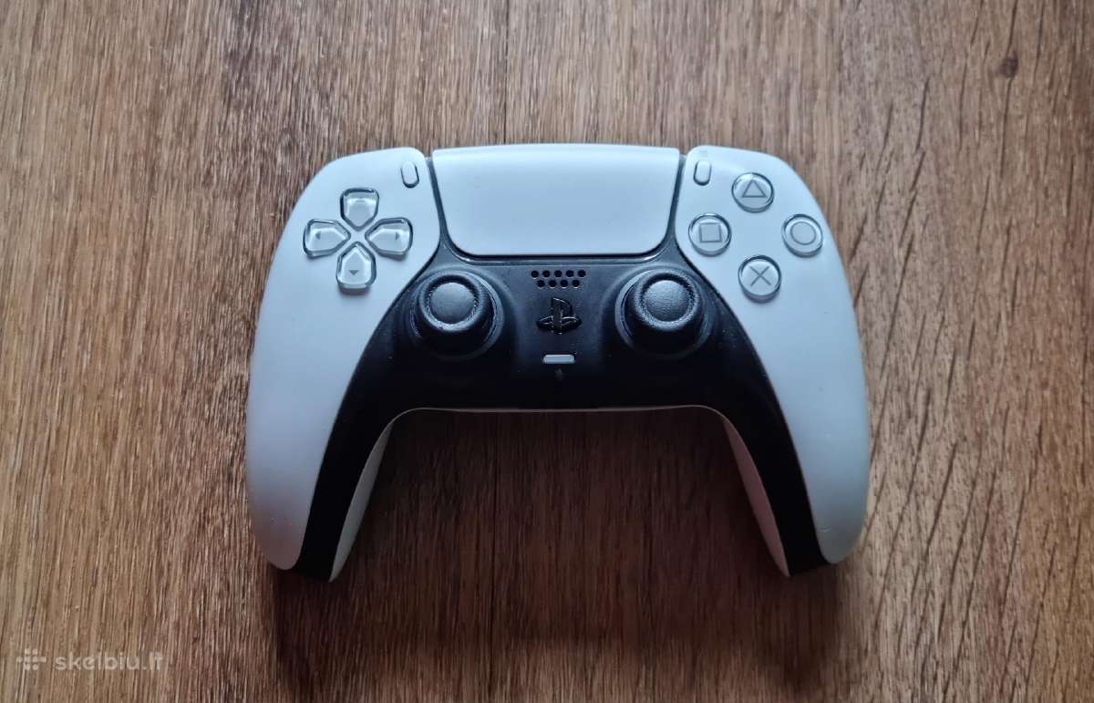 Playstation 5 pultelis be defektu