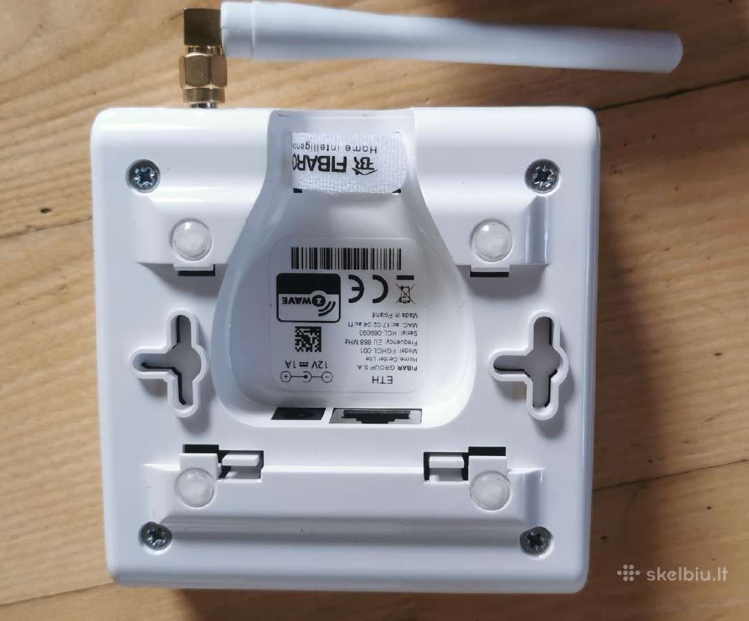 Išmanių namų centralė Z-wave Fibaro Home Center - nuotraukos Nr. 2
