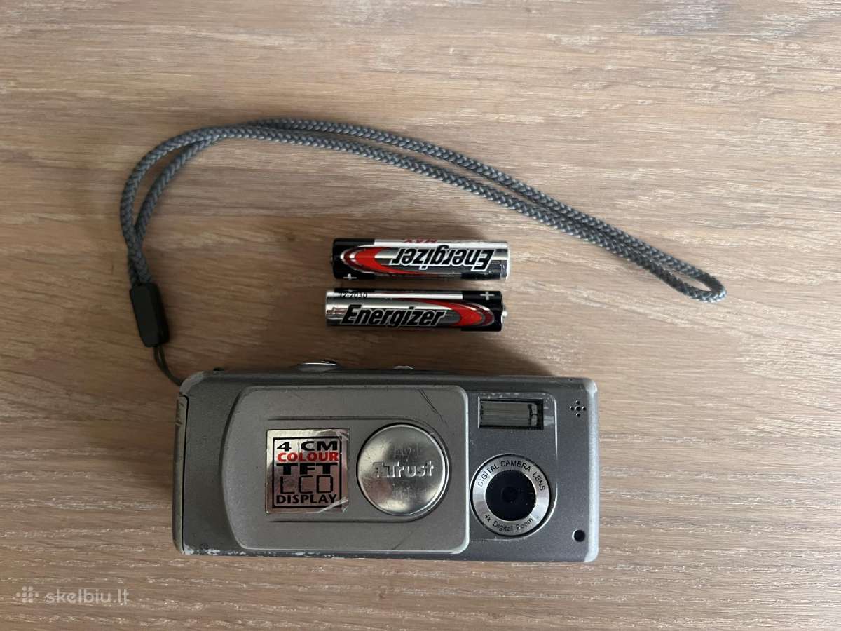 Canon, Vivitar, Trust vintaziniai fotoaparatai