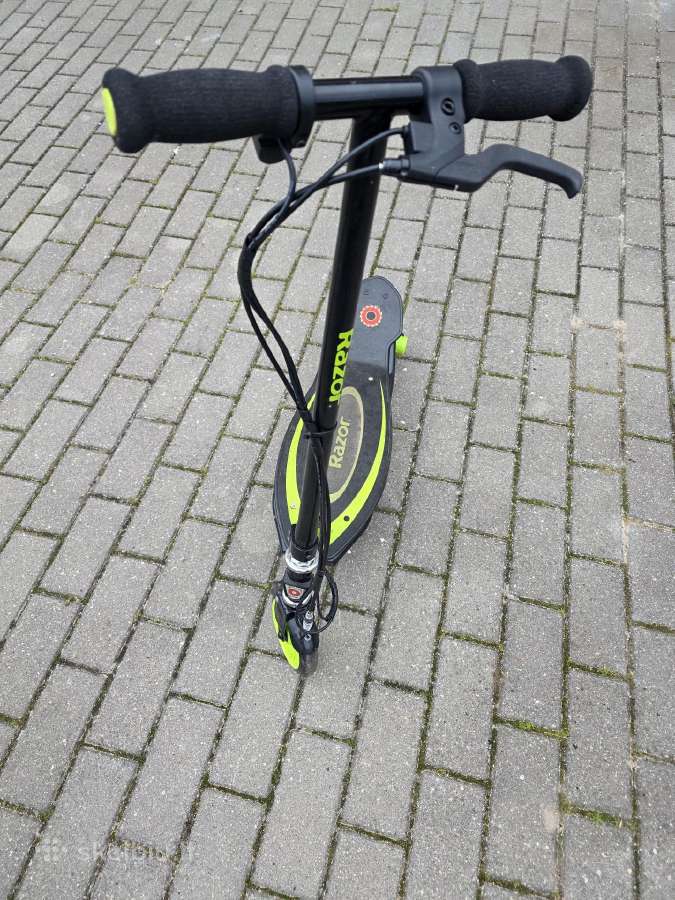 Razor Power Core E90 el. paspirtukas