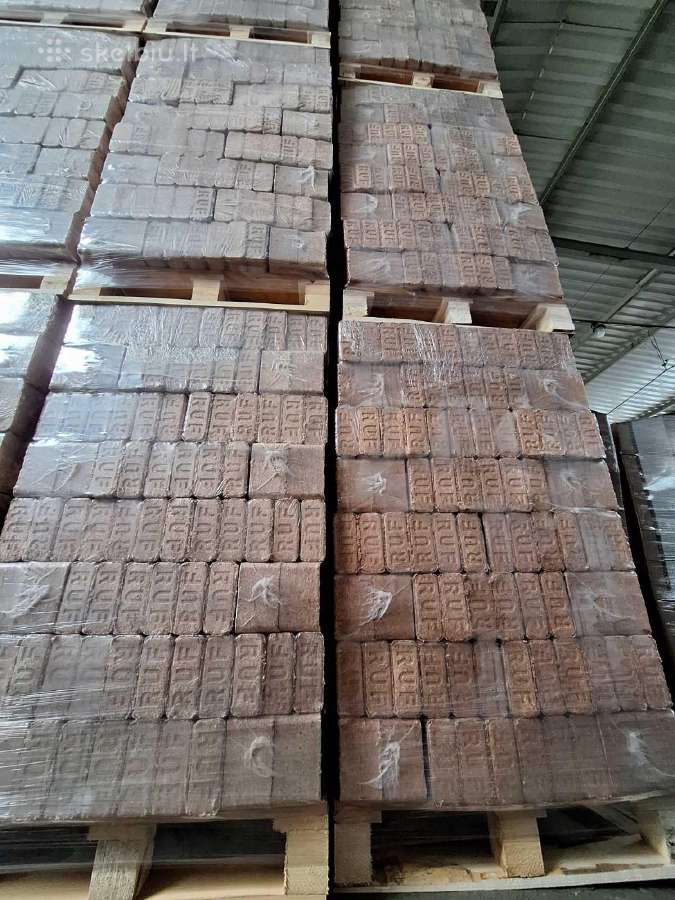 Briketai, granules tamsios 990 kg. 350 eu - nuotraukos Nr. 11