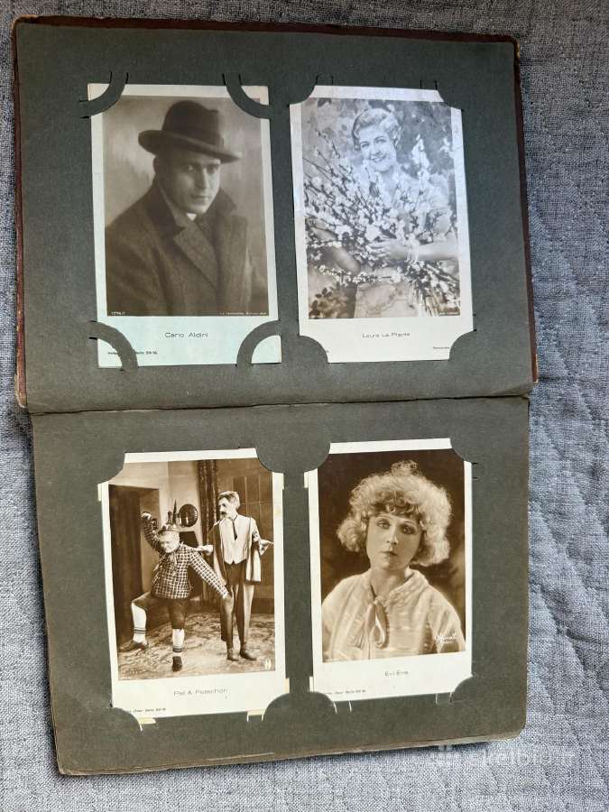 Albumas su aktoriais ir ju autografais - nuotraukos Nr. 3