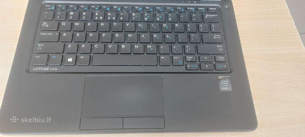 Dell 7250 i7 5660u 8gb RAM 2.59ghz