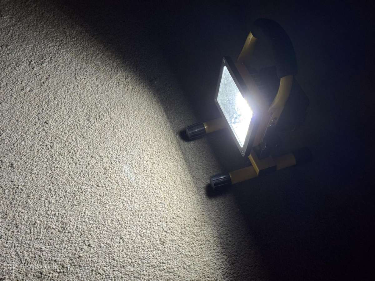 LED prožektorius 3 režimų - nuotraukos Nr. 5