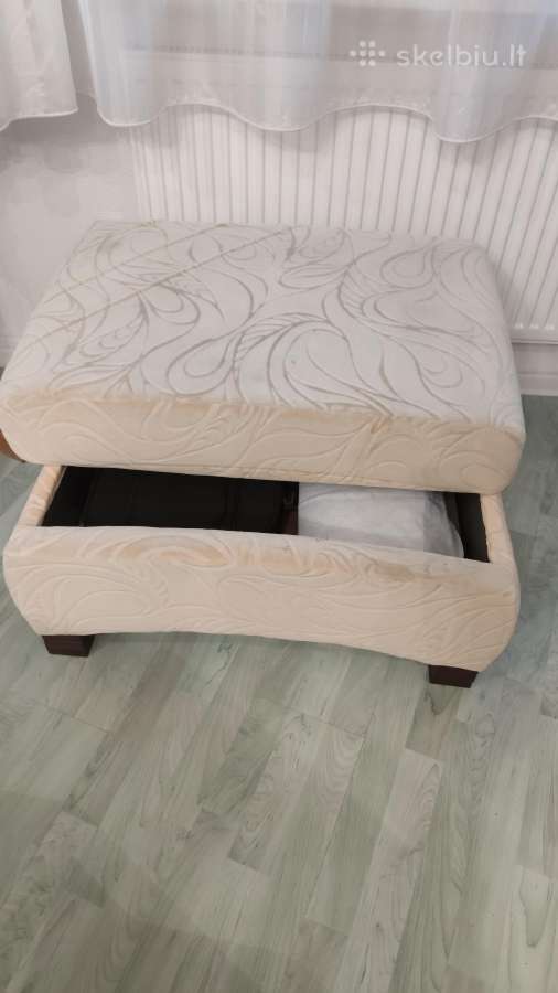 Skubiai didelė trivietė sofa plius pufas - nuotraukos Nr. 10