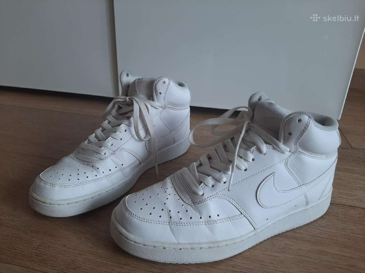 Nike kedai
