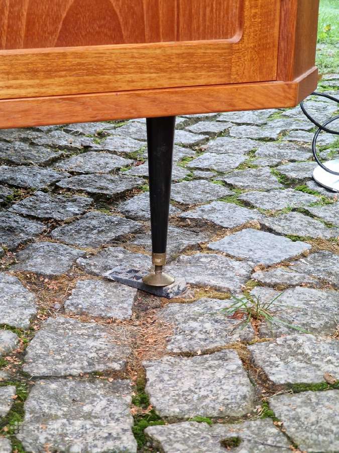 Vintažinė mid century kampinė tikmedžio indauja - nuotraukos Nr. 5