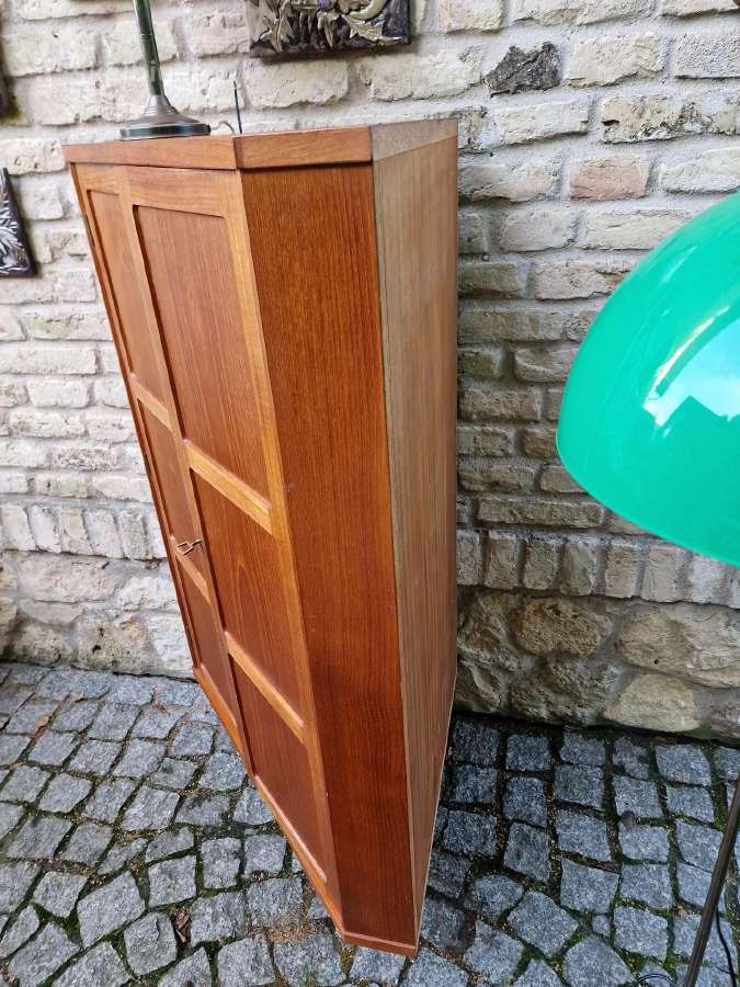 Vintažinė mid century kampinė tikmedžio indauja - nuotraukos Nr. 23