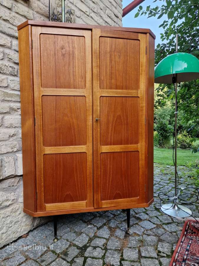 Vintažinė mid century kampinė tikmedžio indauja - nuotraukos Nr. 30