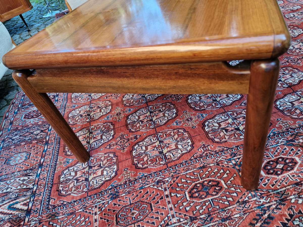 Vintažinis mid century riešutmedž. kavos staliukas - nuotraukos Nr. 18