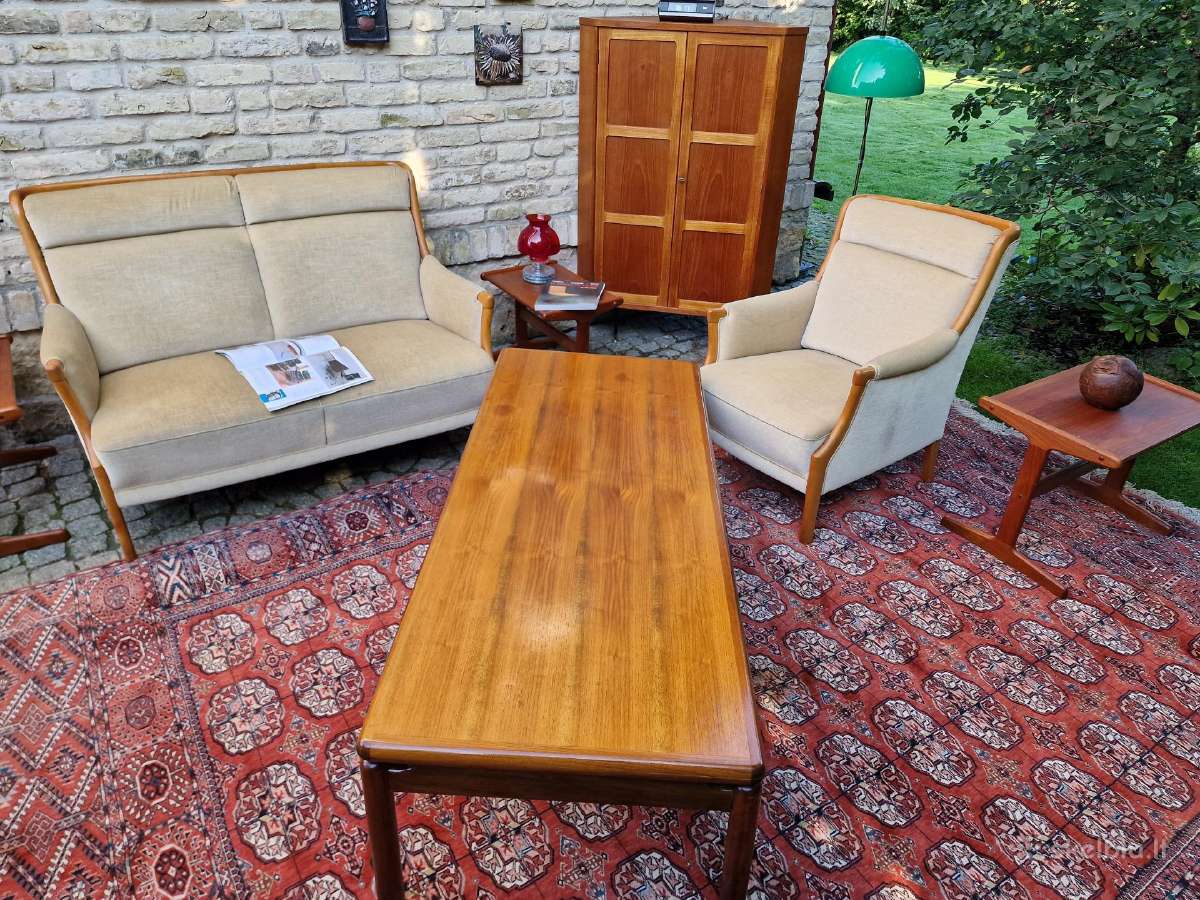 Vintažinis mid century riešutmedž. kavos staliukas - nuotraukos Nr. 26