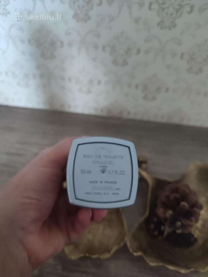 Chanel 19 kvepalai - nuotraukos Nr. 4