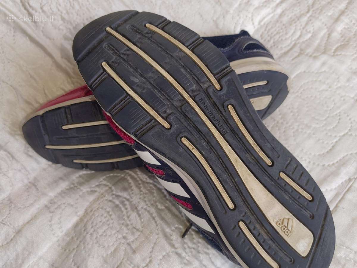 Adidas kedai - nuotraukos Nr. 4