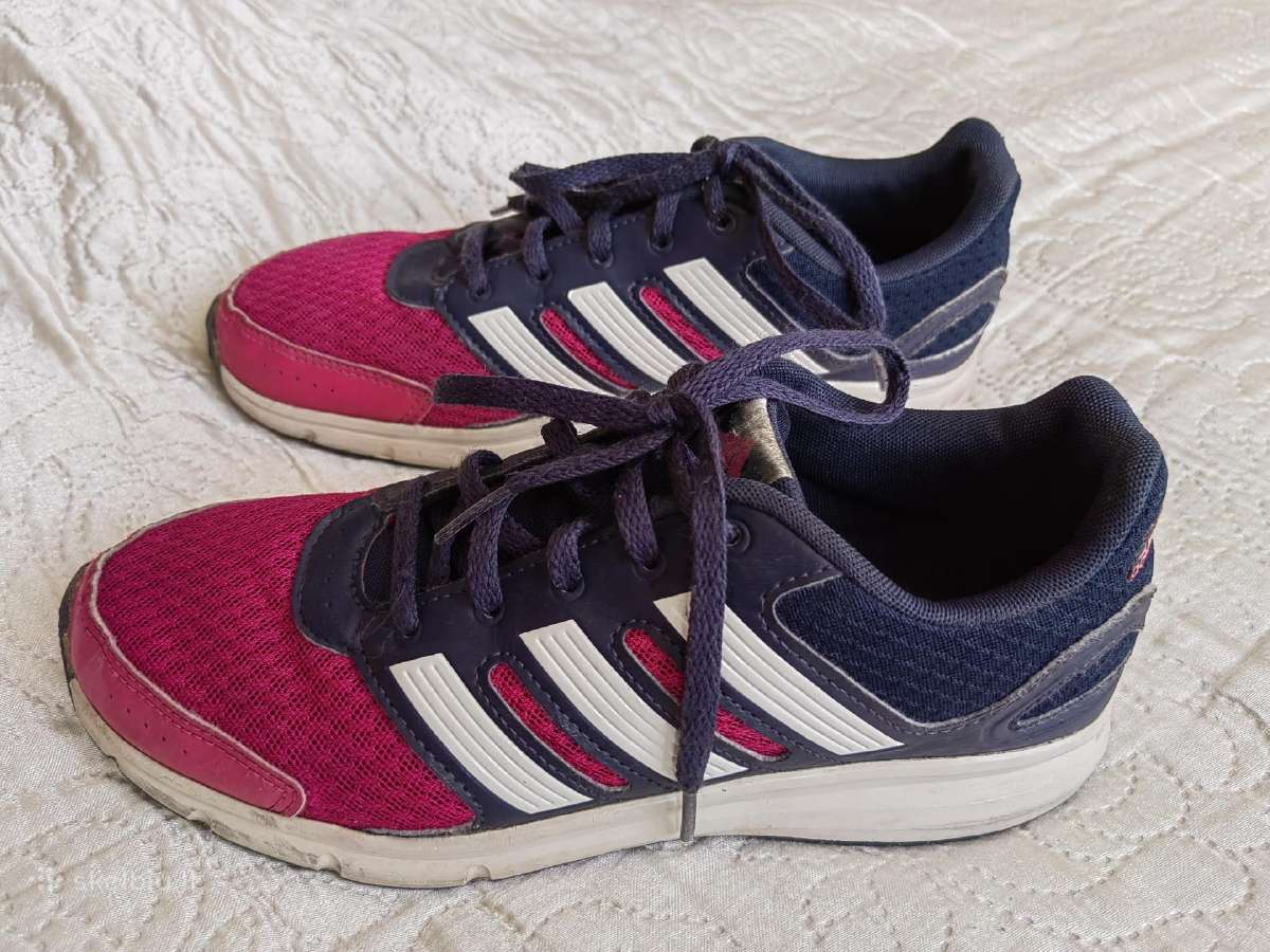 Adidas kedukai