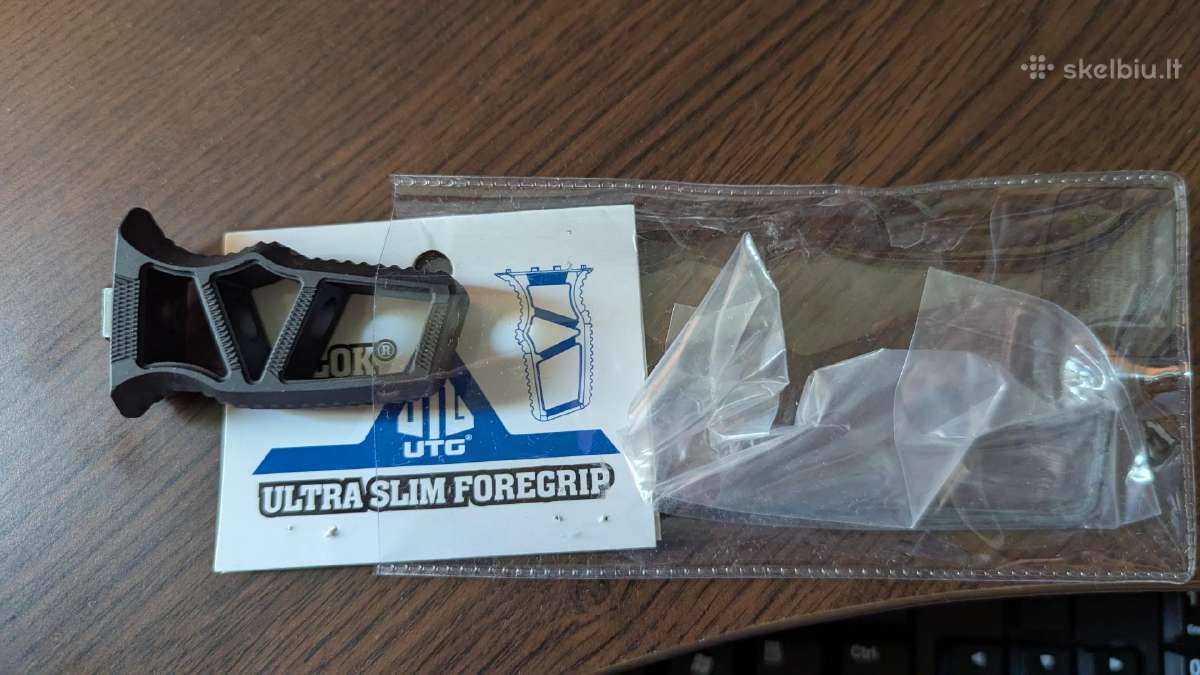 Priekine aliumine karabino rankena Utg M-lok €15