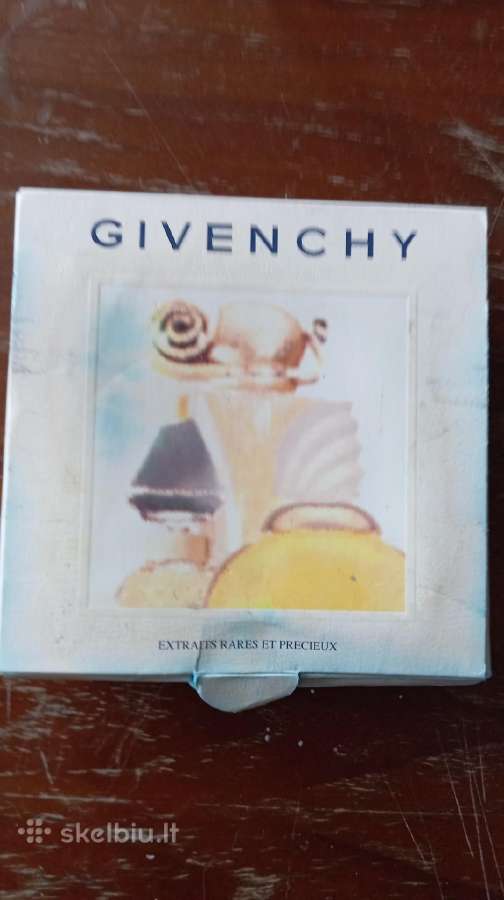 Kvepalai givenchy