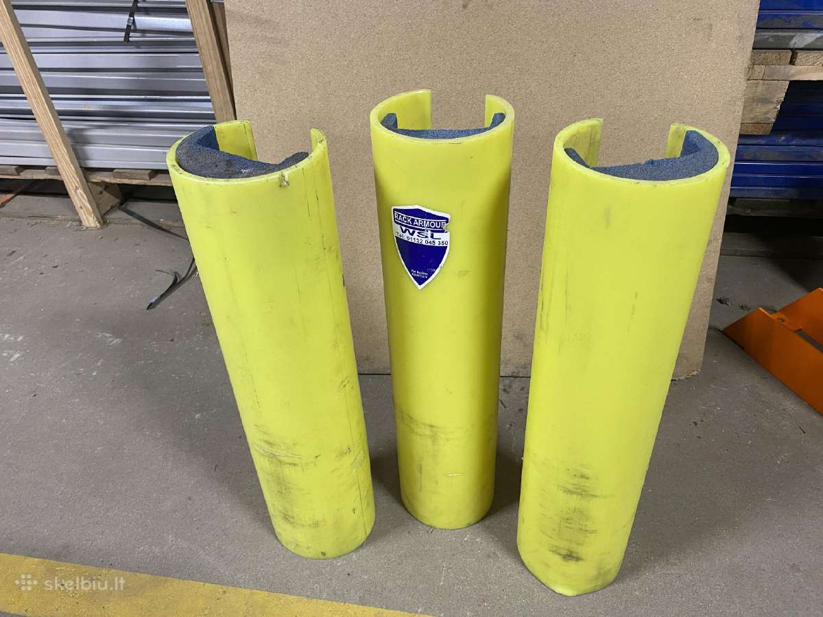 Naudotos plastikinės stelažų stovų apsaugos