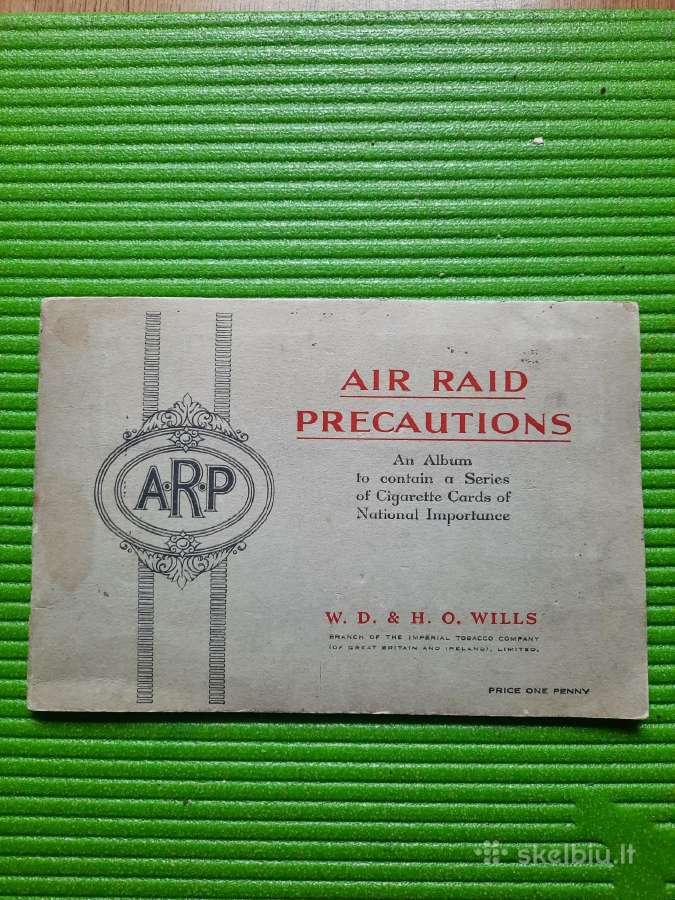 Cigarečių kortelių albumas Air Raid Precautions