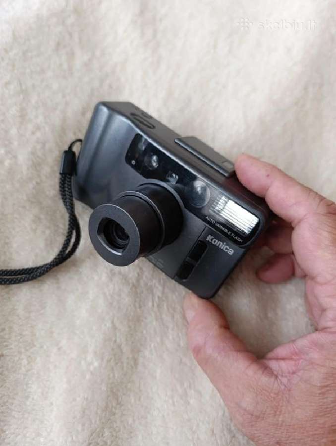 Point&shoot Konica Big Mini, Nikon Ad