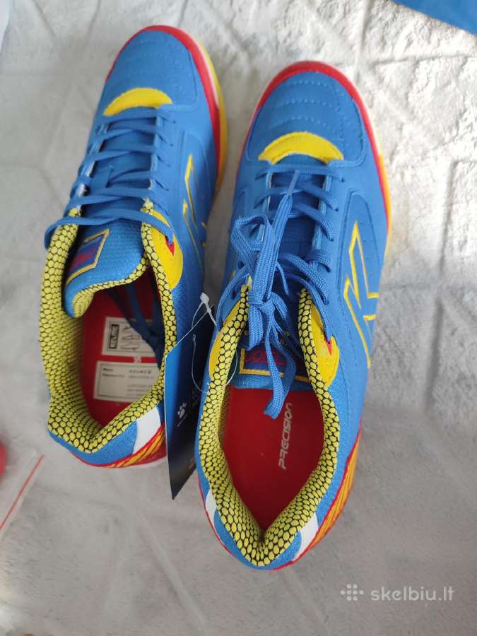 Nauji futbolo bateliai indoor,kelme - nuotraukos Nr. 2