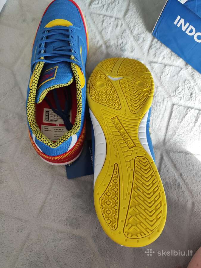 Nauji futbolo bateliai indoor,kelme - nuotraukos Nr. 4
