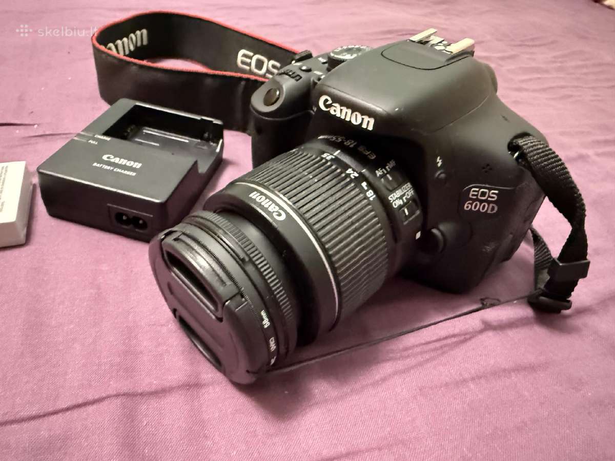 Canon EOS 600d tik 950 kadru