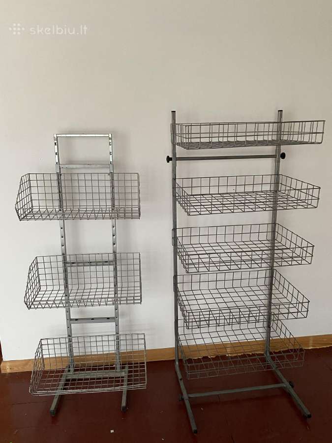 Dvi metalinės lentynos prekybai arba sandėliavimui
